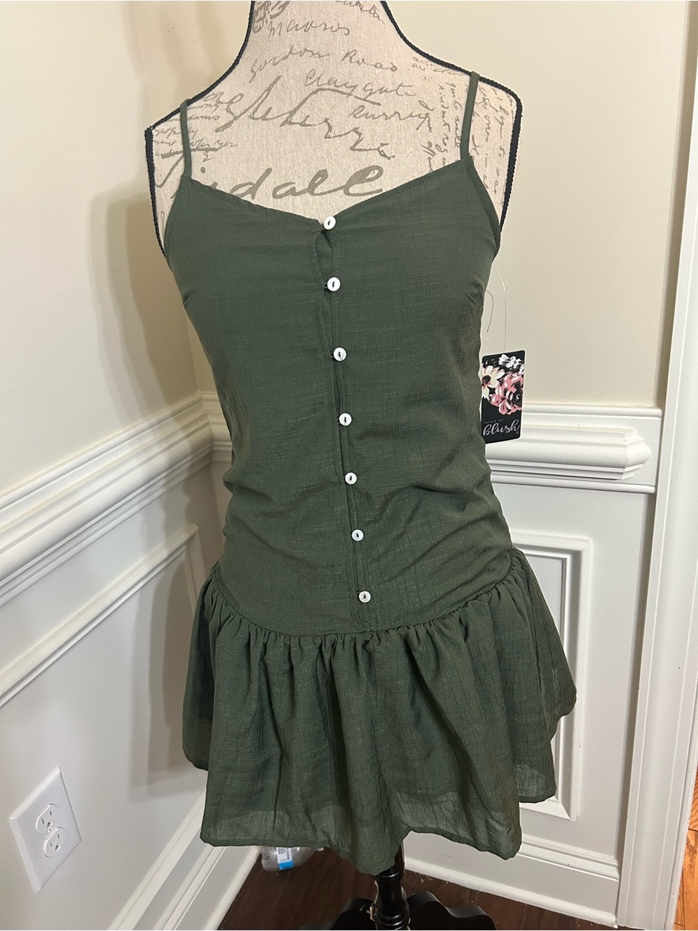 Blush Green Button Front Mini Dress Size Medium NWT